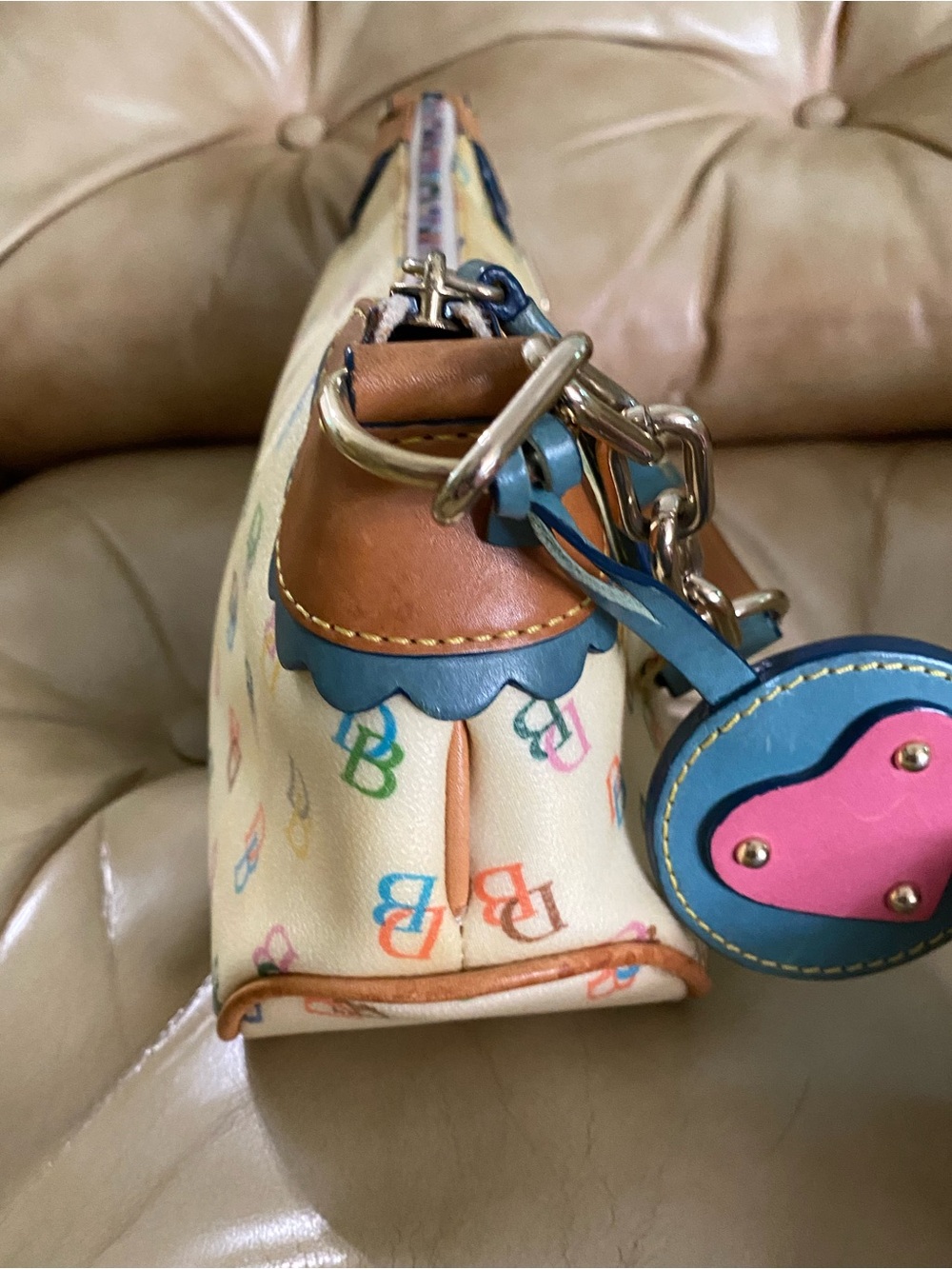 Vintage Dooney & Bourke Mini Handbag USA Pink Heart Rainbow - Picture 6 of 16